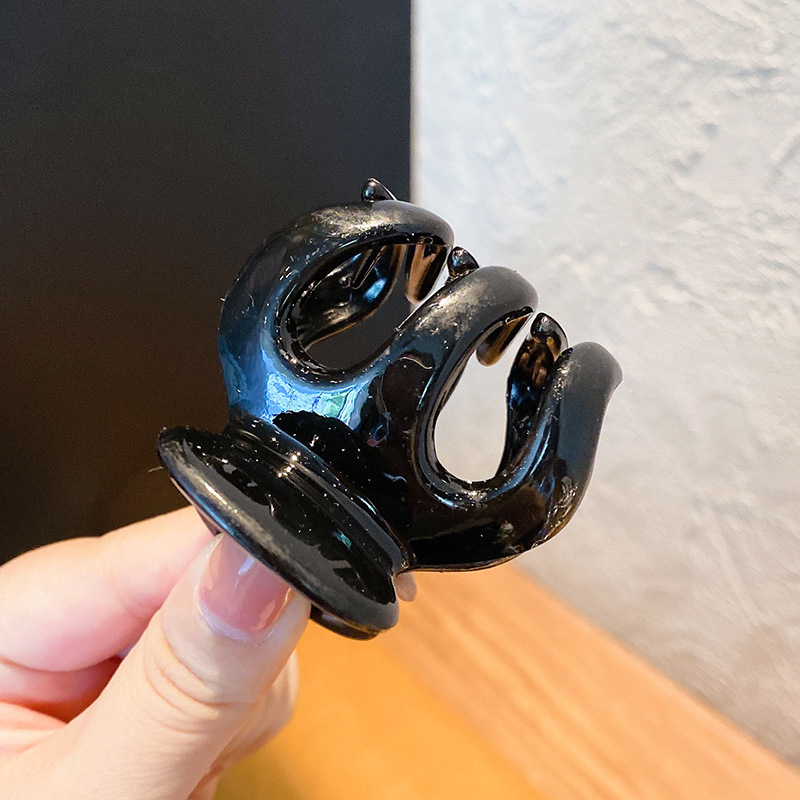 Horquilla de temperamento elegante francés, pinza de tiburón de acrílico para mujer, pinza de agarre grande, accesorios para el cabello, horquilla de sensación de alta calidad al por mayor