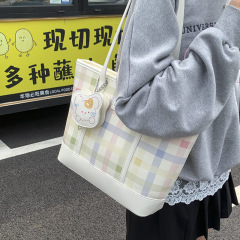 时尚通勤大容量包包女2025新款高级感洋气百搭单肩包大学生托特包