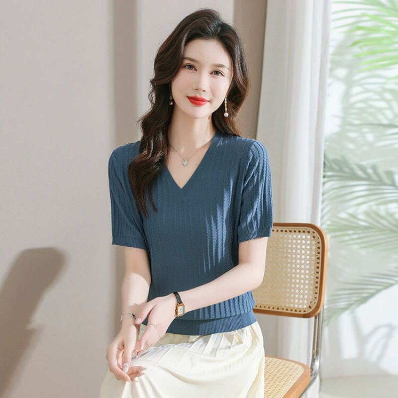 Новая женская футболка из шелка тутового дерева с V-образным вырезом и короткими рукавами 2025, стильный шелковый топ с вырезами, вязаный, больших размеров, для лета