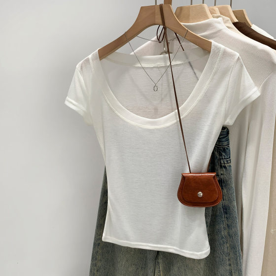 European Explosions Super Good-looking Slim U-collar Short-sleeved T-shirt Women's 2025 Summer New Niche All-match Top