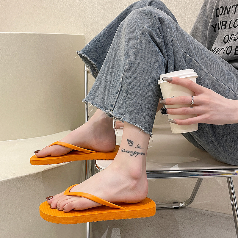 Nueva Chanclas de las mujeres de color caramelo de verano casa Baño dormitorio versátil ligero silencioso personalidad chanclas