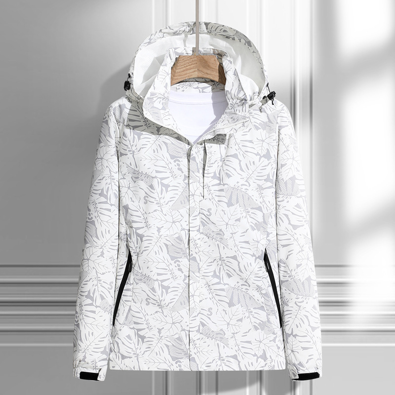 Outdoor Single-Layer Maple Leaf Camouflage Jacket for Men and Women, Windproof, Water-Repellent, Breathable Running and Mountaineering Jacket for Women