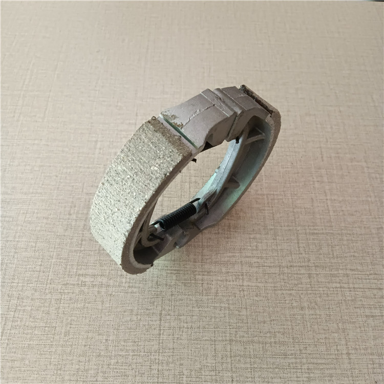 Accesorios de coche eléctrico bloque de freno de coche eléctrico AG50 qué pieza bloque de freno delantero de coche eléctrico accesorios de coche eléctrico ventas directas de fábrica