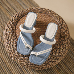 高跟涼鞋2023年夏季新款一字帶方頭高跟鞋夾趾涼拖鞋女外穿法式