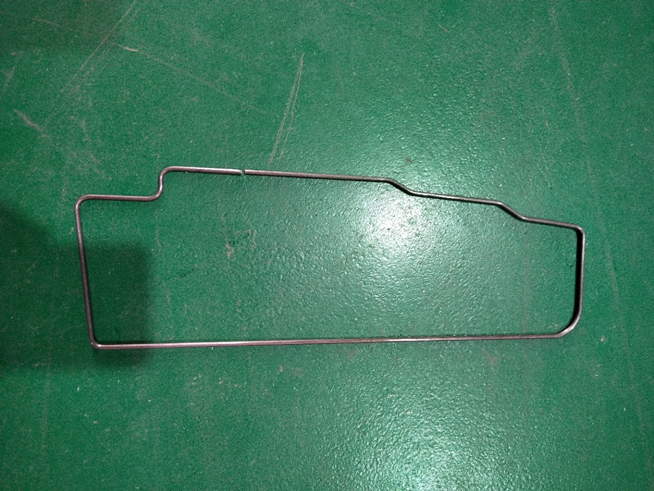 汽车遮阳板骨架