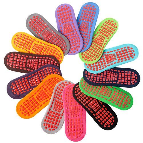 Manufacturer wholesale anti-slip trampoline socks yoga socks early education center parent-child restaurant home early education sock set LOGO