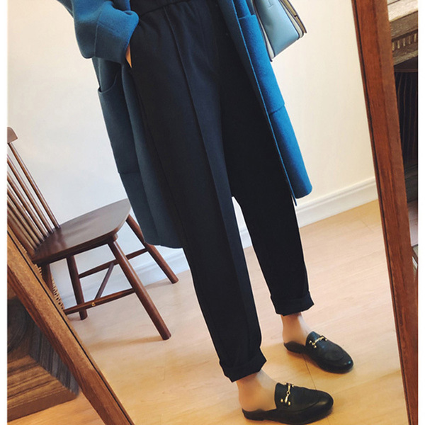 Demi-season woolen suit