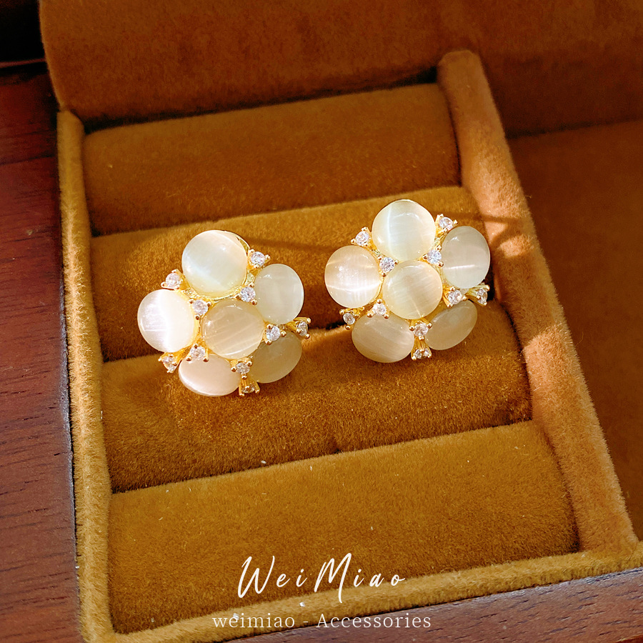 18k oro real chapado aguja de plata galvanizado pendientes de piedra cuadrada temperamento exquisito pendientes de moda lujo ligero de alta sensación de pendientes