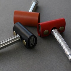 現品の卸売りの髭剃りの刃は皮のカバーを保護します。