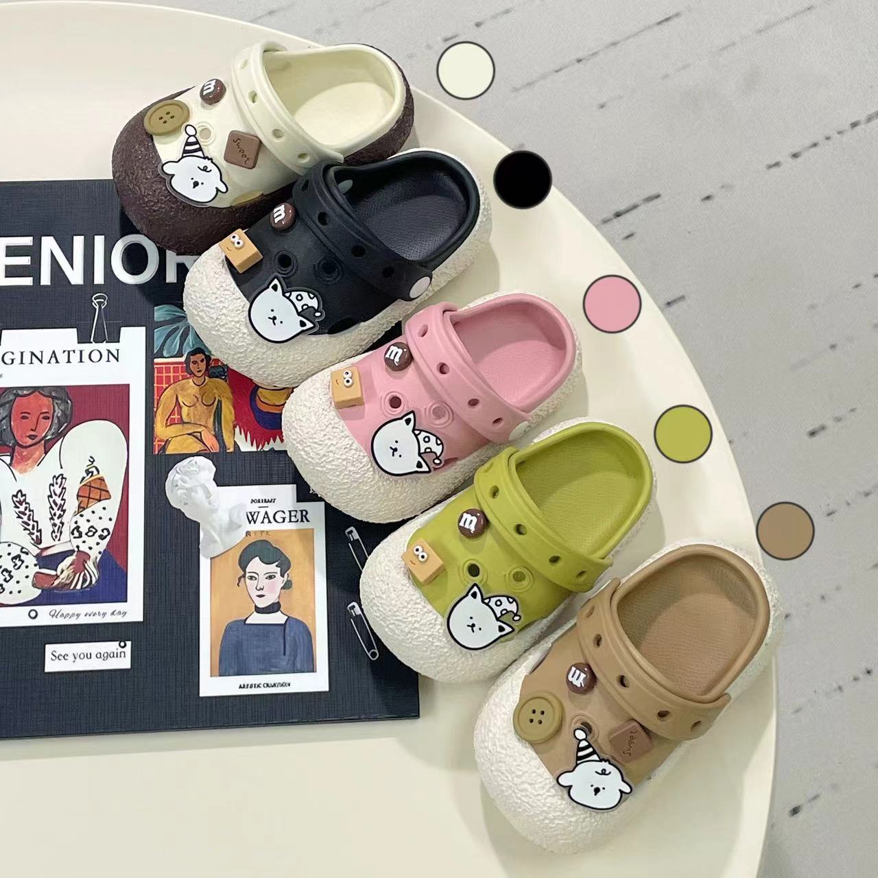 2025 Girls Cave Shoes Children's Outer Wear Slippers New Non-slip Sandals for Boys