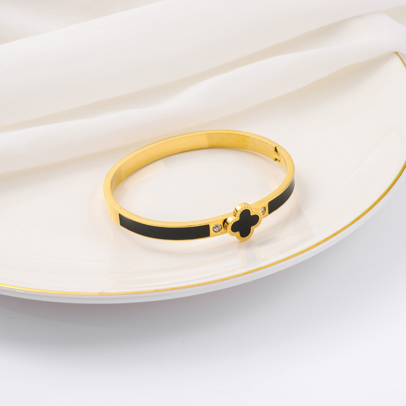 Pulsera de titanio y acero para mujer, diseño moderno y sencillo, pulsera de lujo que no se desvanece, venta al por mayor en stock.