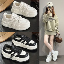 EVA吸膜松糕厚底小白鞋女2025秋冬新款加绒小个子休闲平底板鞋潮