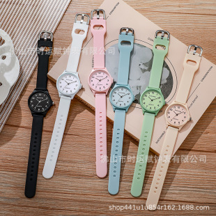 �W���ֱ�Ů����ֵ�������sins�¿�ɫ���Еr�gʯӢ�����