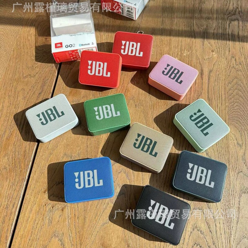 Foreign trade explosions GO2 brics 2 generation wireless bluetooth speaker outdoor portable call wheat mini stereo