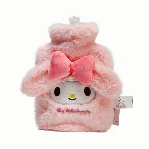 Sanrio hot water bottle wholesale filling high-looking strawberry bear flushing hot water bottle women's plush cover hand warmer bag