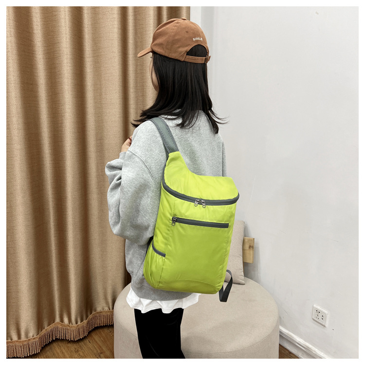 Sports Solid Color Square Zipper Functional Backpack display picture 4