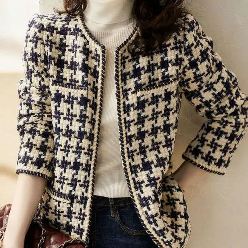 2025 Chanel Style Coat New Women's Spring and Autumn All-match Socialite Elegant Tweed Top Slim-fit Goddess Fan Winter Coat