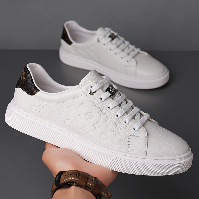 Zapatos de hombre de cuero genuino nuevos 2024, zapatillas casuales de piel de vaca, zapatos versátiles, zapatos juveniles, zapatos de cuero blancos para hombre.