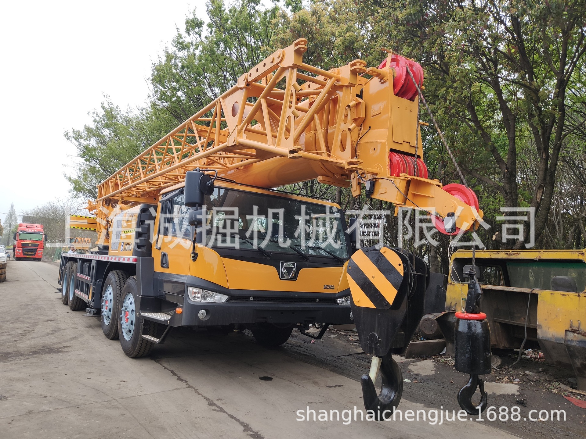 徐工二手吊车XCMG 70吨五节臂XCMG 二手徐工吊车