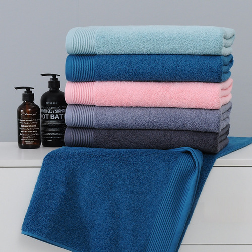 The manufacturer supplies Class A reactive dyed cloud large terry bath towels, cotton bath towels, gift hardcover optional