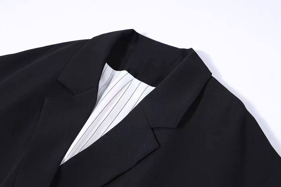 Áo blazer nữ dáng suông rộng phong cách Hàn Quốc, cổ vest một hàng cúc, tay dài — Màu trắng ngà, Màu xám đậm, màu đen chi tiết 8