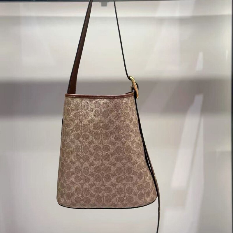 Coach New Women's Bag Jude Signatura Bucket Bag Single Shoulder Crossbody Tote Shopping Bag Coach New Women's Bag Jude Signatura Bucket Bag Single Shoulder Crossbody Tote Shopping Bag