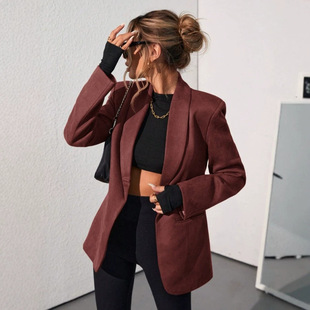 �W���羳���|Ů�b2026�ﶬ�¿�r�����e��Ƥ�q��ɫ�L�����b����Ů