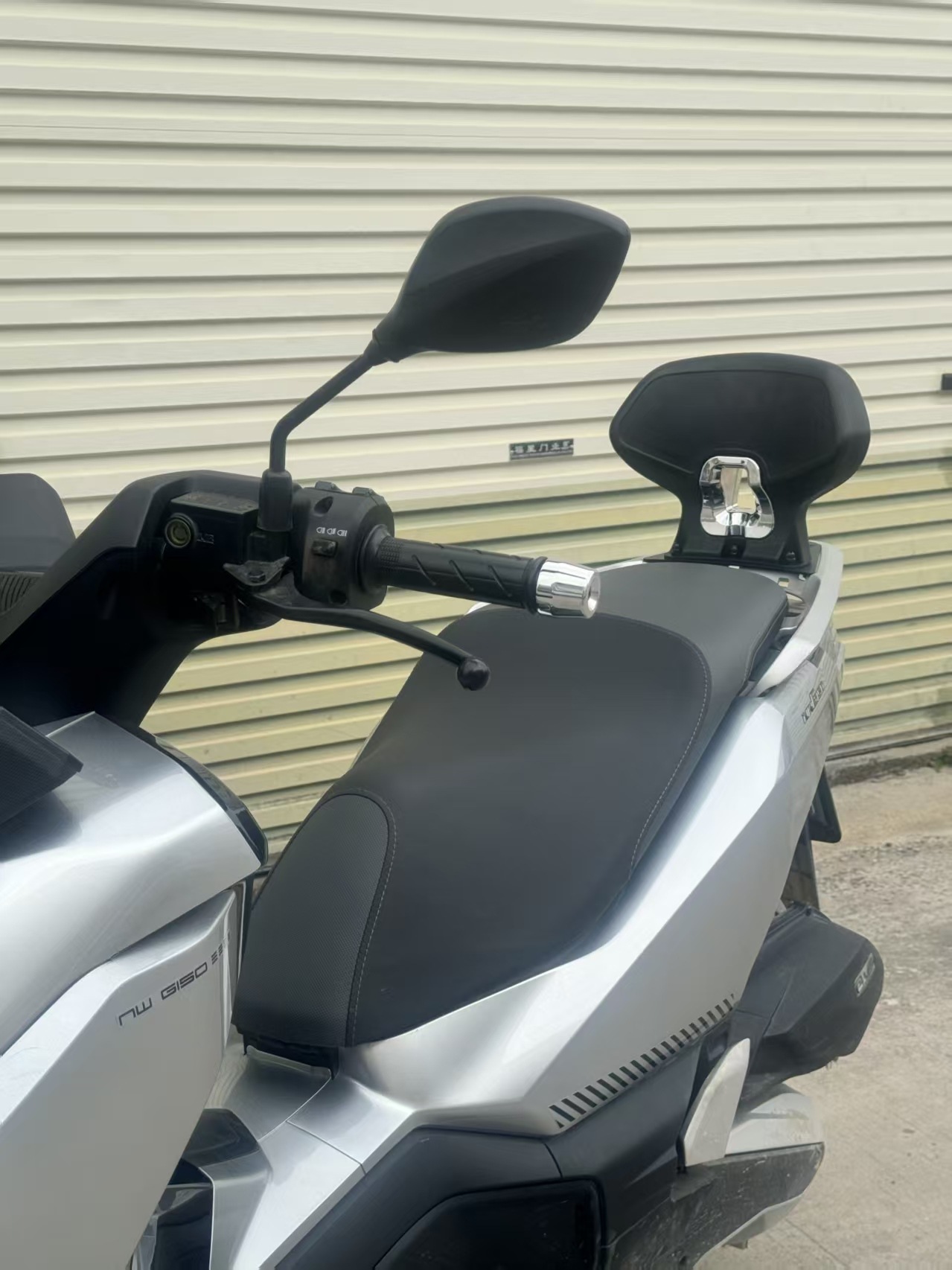 Suitable for Honda NWG150, PU foam self-curing backrest motorcycle accessory, non-destructive installation, scratch-resistant