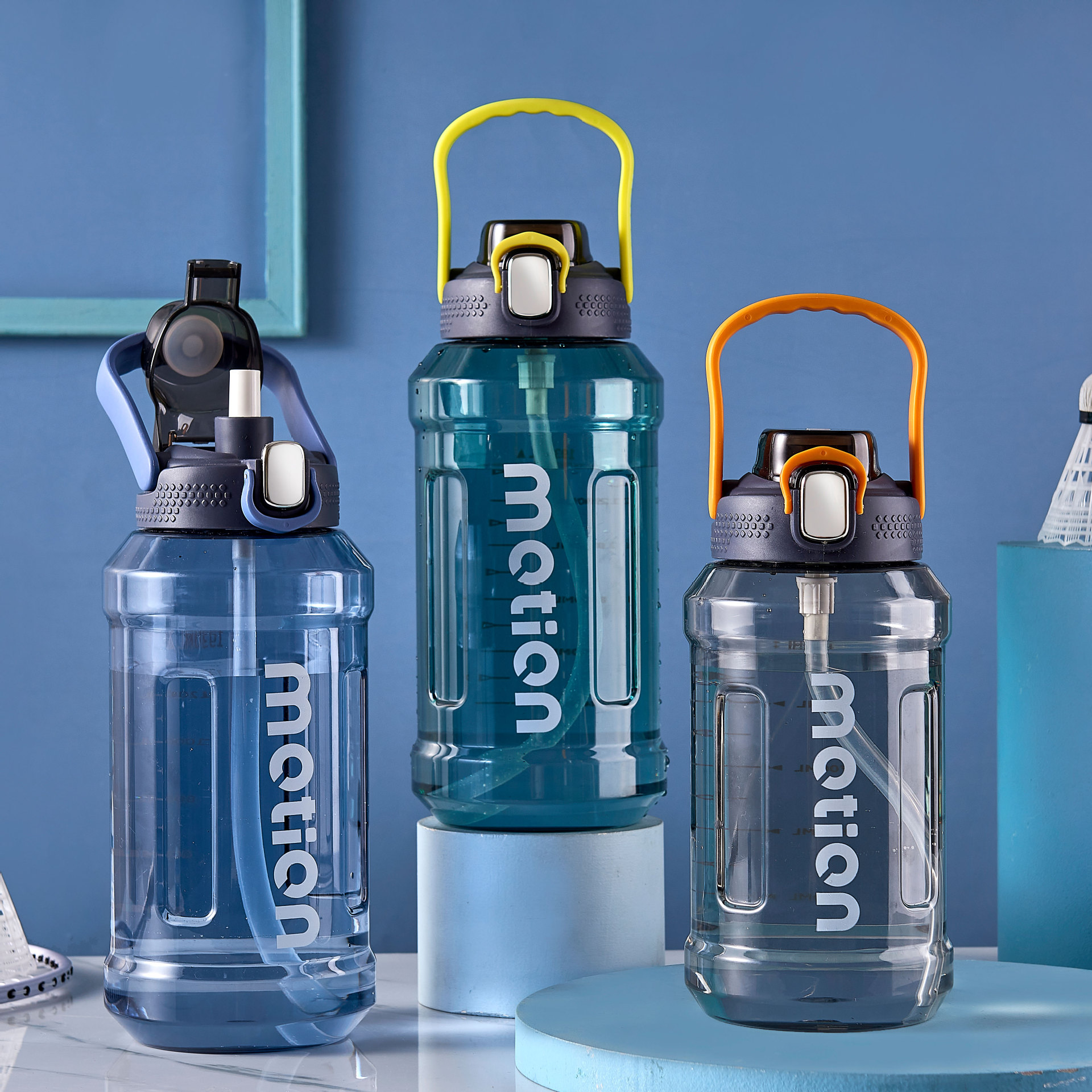Botella de agua deportiva de verano para fitness, taza para beber de gran capacidad, contenedor de agua portátil para exteriores resistente a altas temperaturas, oferta especial.