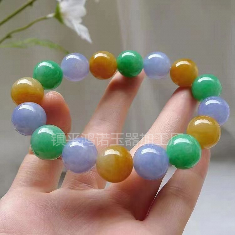 翡翠色三彩手链