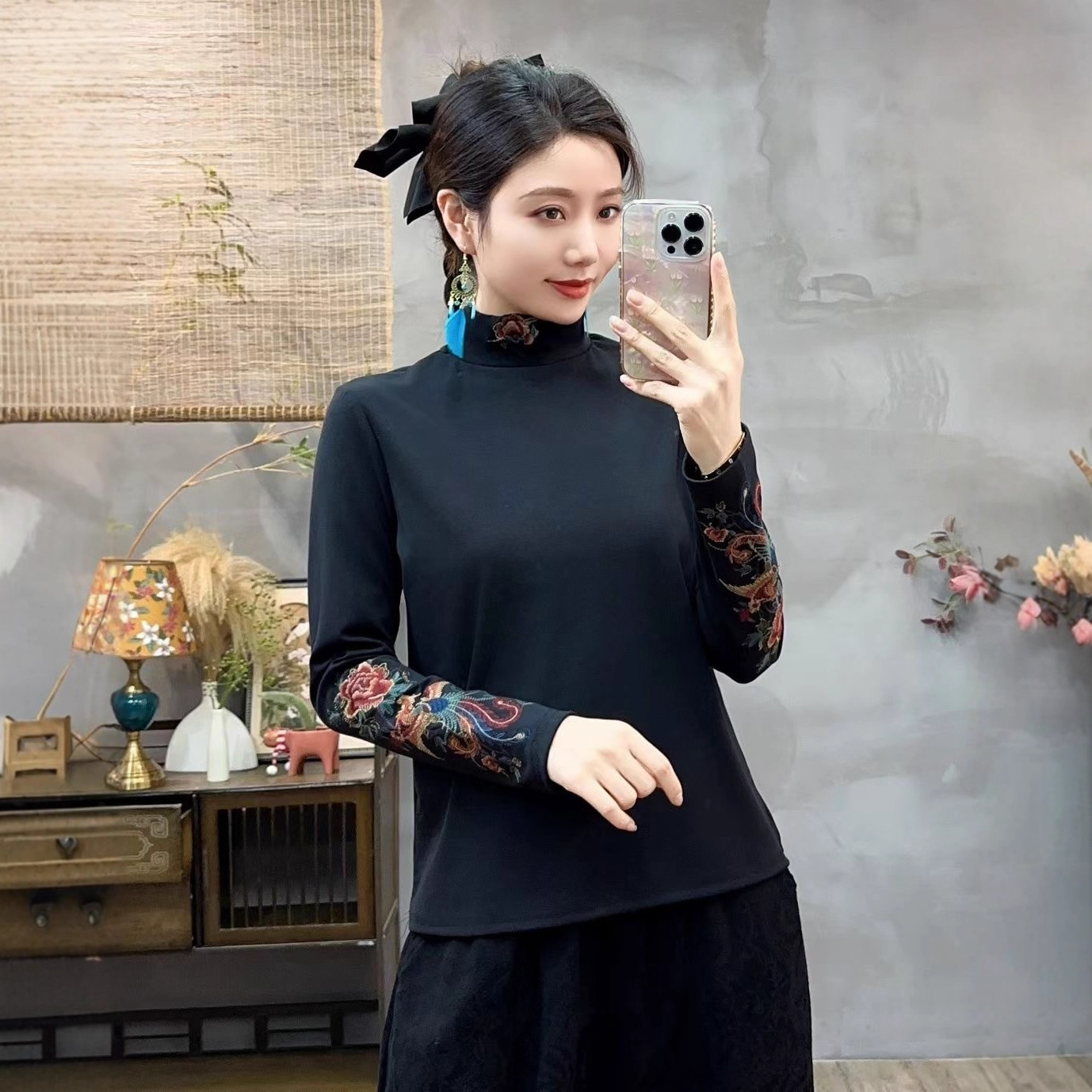 2025秋季国风刺绣修身款棉质刺绣高领打底衫国风牡丹花刺绣体恤衫