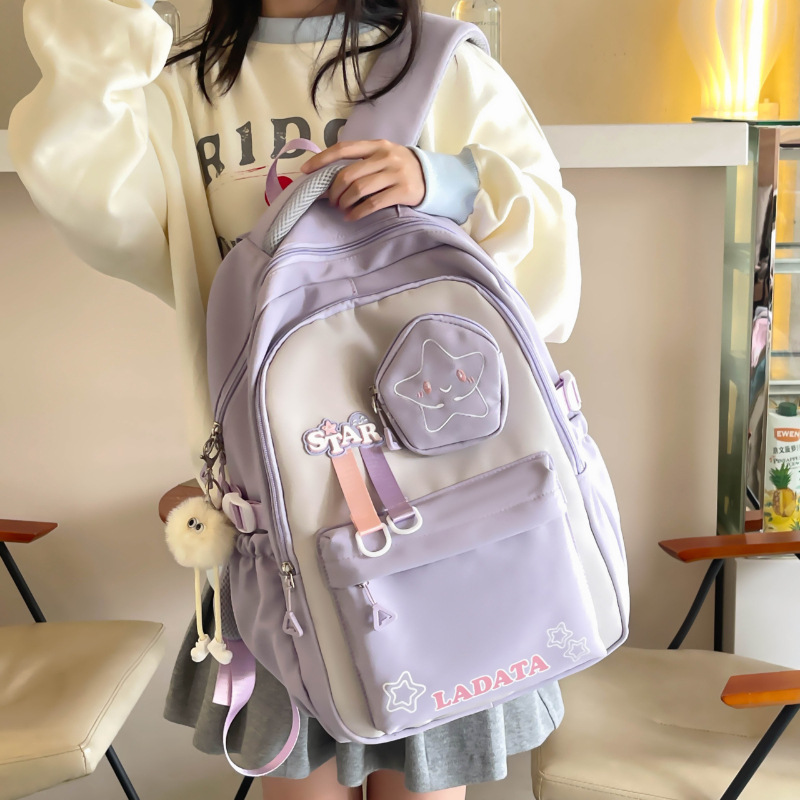 かばんの女子学生は3年から6年生まで、背もたれを背負って超軽量で大容量の中学生のランドセルの新型です。|undefined