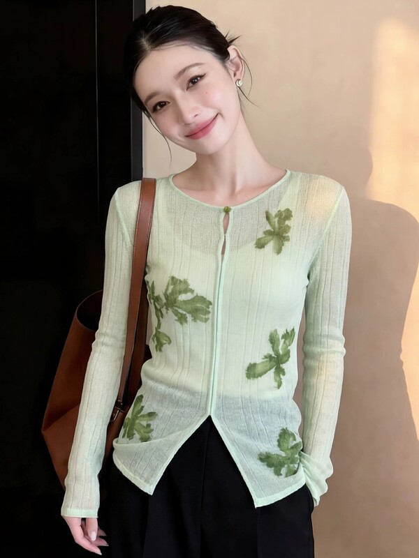 Gojia mall's boutique offers high-quality, new spring-summer designer tops for women, unique and stunning knitwear that is not like anything else