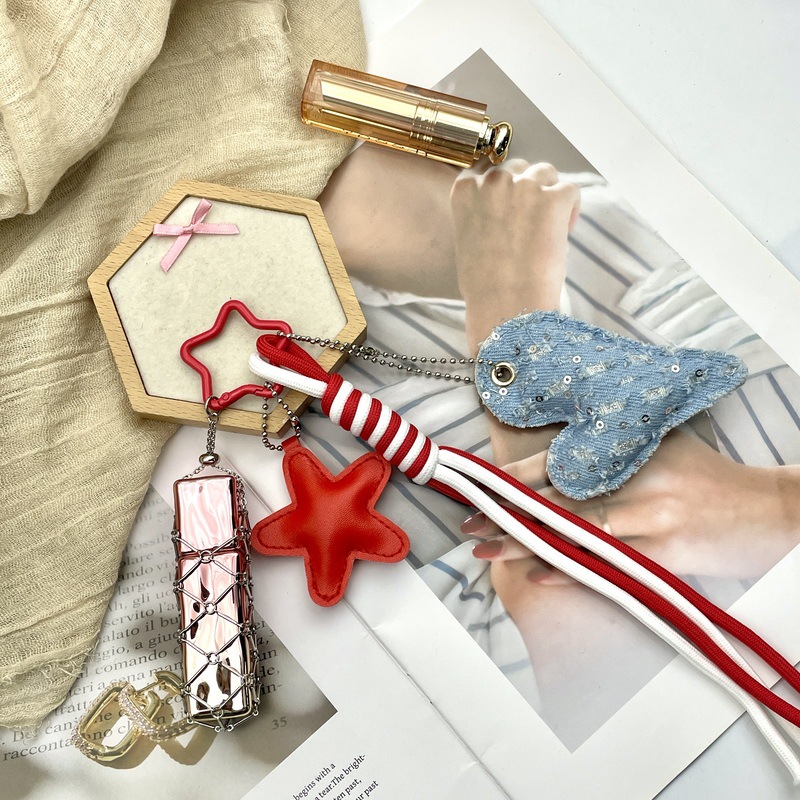 Taschenanhänger Original Cowboy Bergsteiger-Schnalle Auto-Schlüsselanhänger Rucksack-Schlüsselring Einfache Metall-Lippenstift-Netz-Dekoration Geschenk – Detail 7