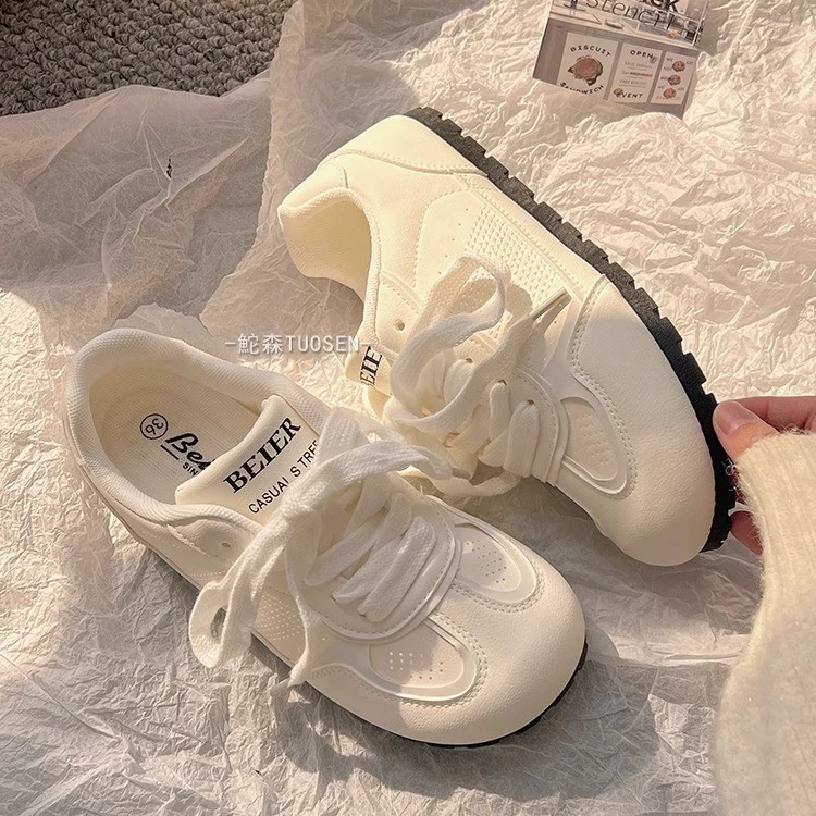 2025 весна-лето новые популярные балетные туфли для женщин, универсальные стильные белые туфли, плоские повседневные туфли для скейтбординга