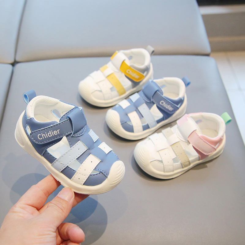 Caidi Ai 1-2-3 years old baby waterproof leather sandals for boys and girls non-slip soft soled toddler sandals