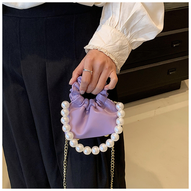 255g Weight Beading, Pearls Fashion Element Clasp Frame Closure Type Top Handle, Chain Strap Type Crossbody Bag Bags Type Casual, Daily, Shopping Occasion Pu Leather Material Solid Color Pattern All Seasons Season Kid'S Gender Cute Style Bucket Shape Kid'S Pu Leather Solid Color Cute Beading Pearls Bucket Clasp Frame Crossbody Bag 49
