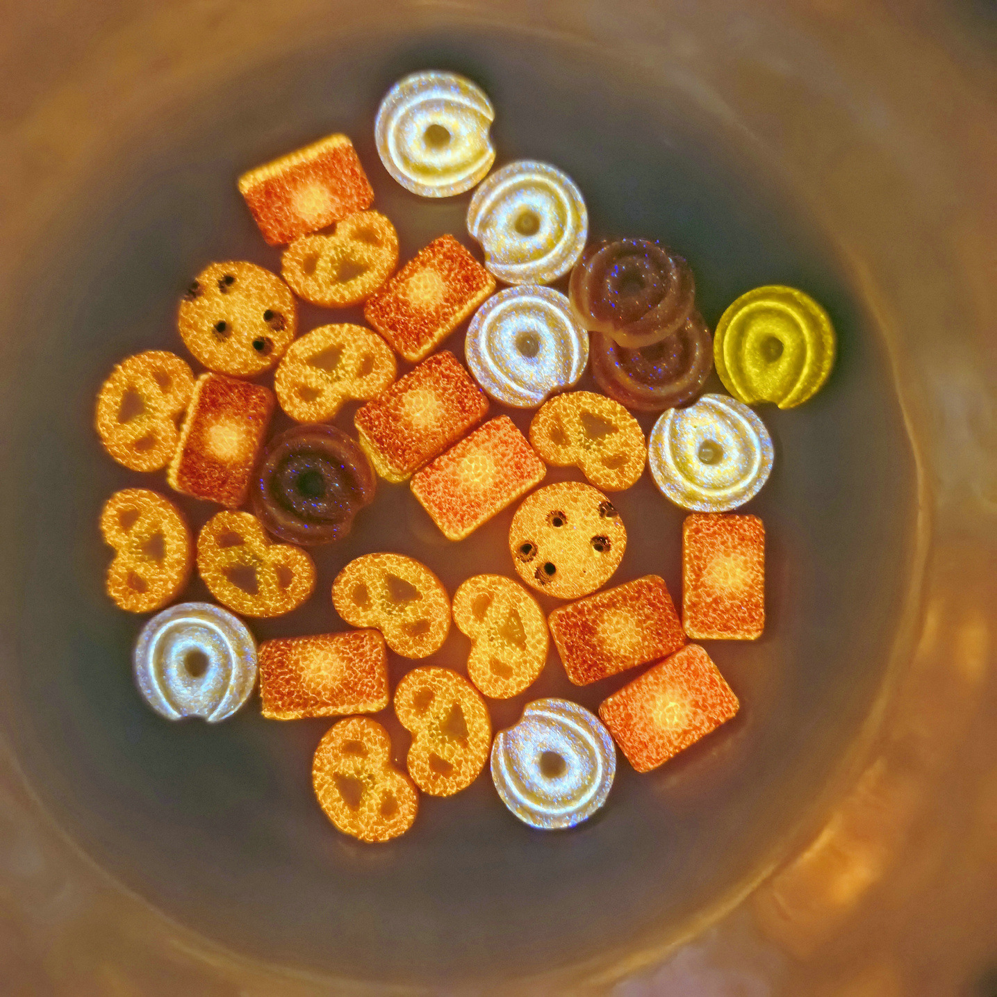 仿真食玩曲奇饼干美甲饰品批发混款夜光diy学生发夹饰品配件美