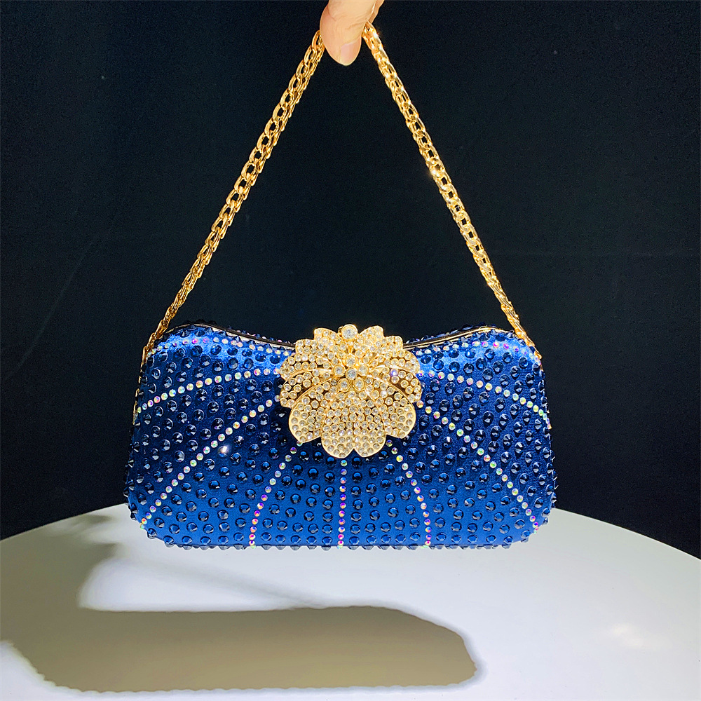 420g Weight Polyester Lining Material Lock clasp Closure Type Chain Strap Type Crossbody Bag, Evening Bag Bags Type Party Occasion Polyester Material Flower Pattern All Seasons Season Women's Gender Diamond Design Elegant Style Shell Shape Gold, Silver, Black Color Gold Silver Black Polyester Flower Shell Evening Bags 9