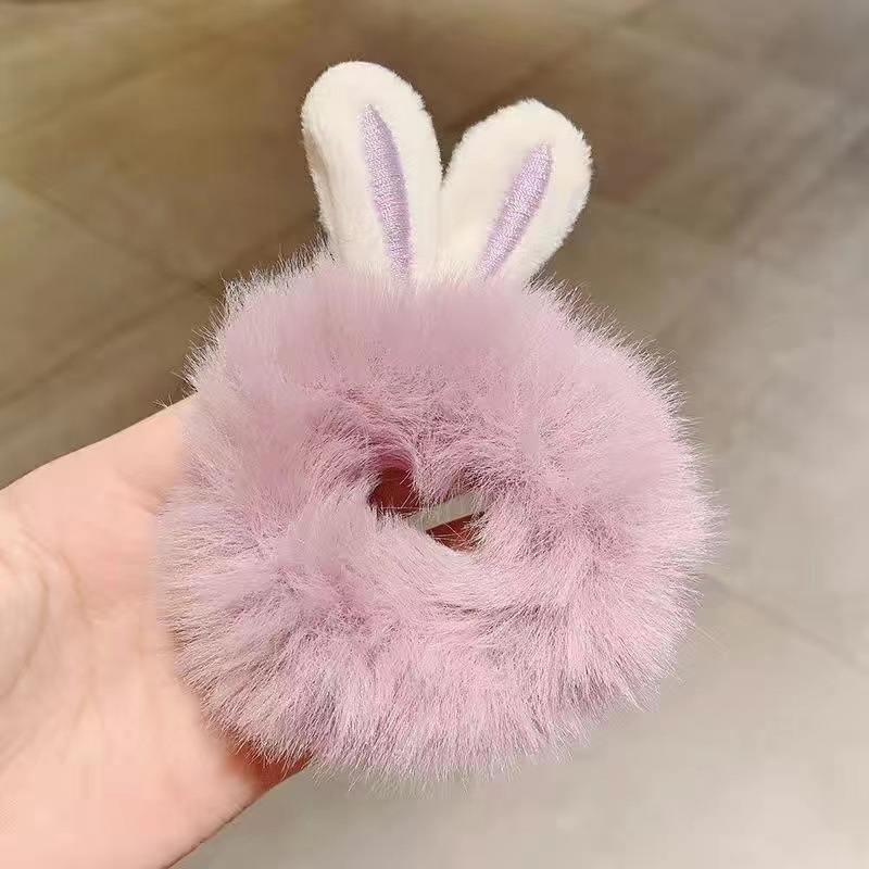 보라색 토끼 귀