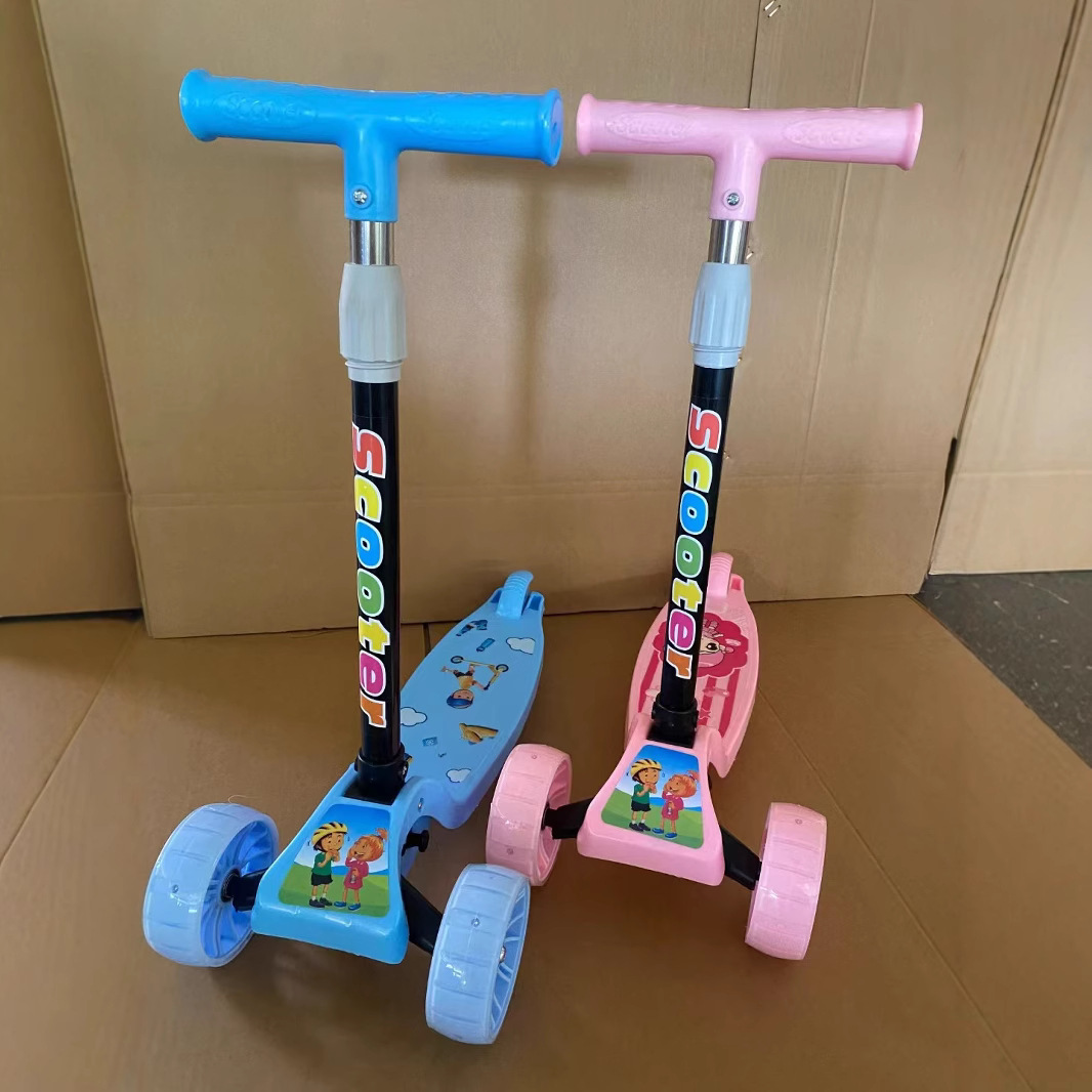 Scooter para niños, scooter de cuatro ruedas, niño de 1 a 5 años, scooter de flash plegable de cuatro ruedas, bicicleta única para bebé