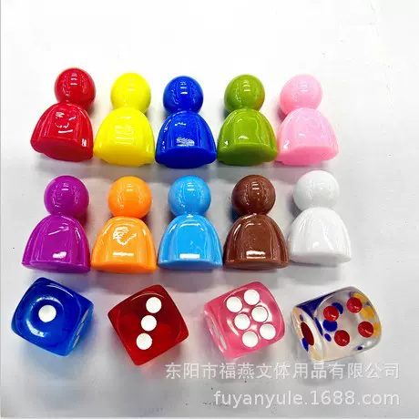 工厂批发小人棋子实心亚克力雪人飞行棋跳棋可爱玩具飞行人形棋子