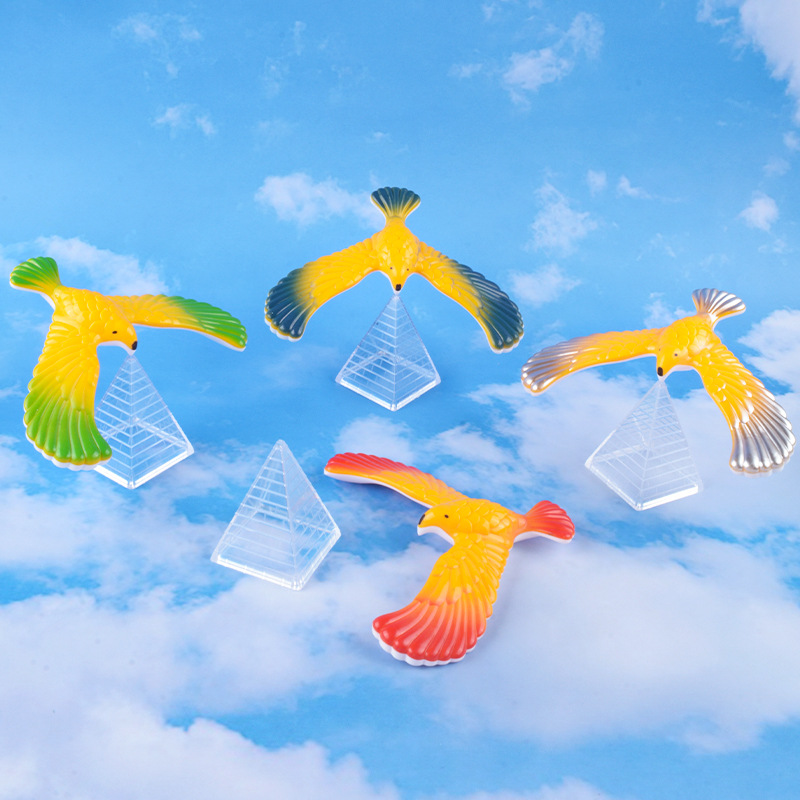 Equilibrio águila adornos 80 nostálgicos juguetes educativos de los niños equilibrio pájaro juguetes clásicos puestos al por mayor