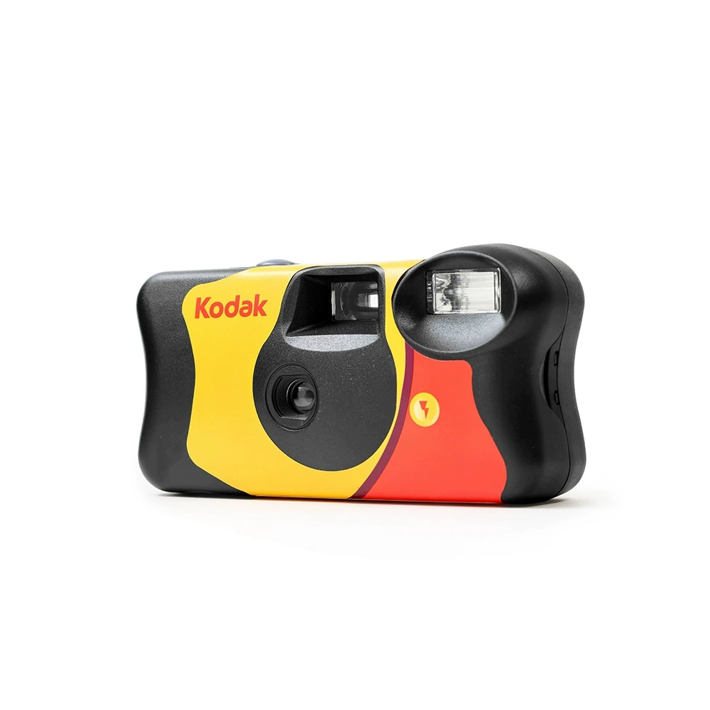 В наличии одноразовая пленочная камера Kodak с флеш-ярким новым датчиком