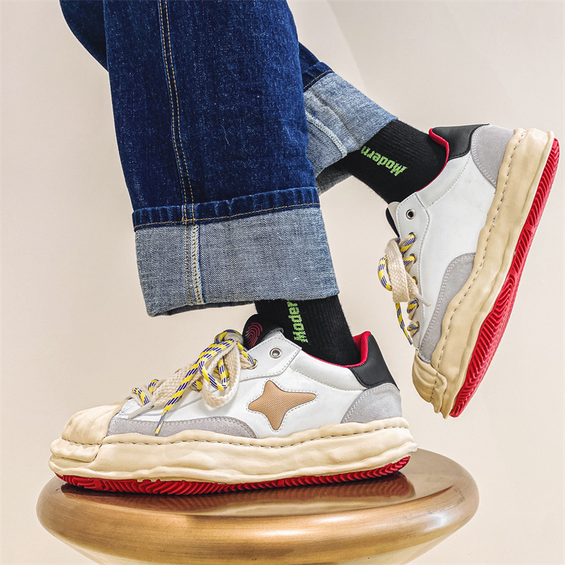 Nouveau design de niche : Sanyuan Kangyu Shell Head Dissolved Korean Thick Sole Sports et Casual Lace up Board Shoes pour hommes_voghion.com