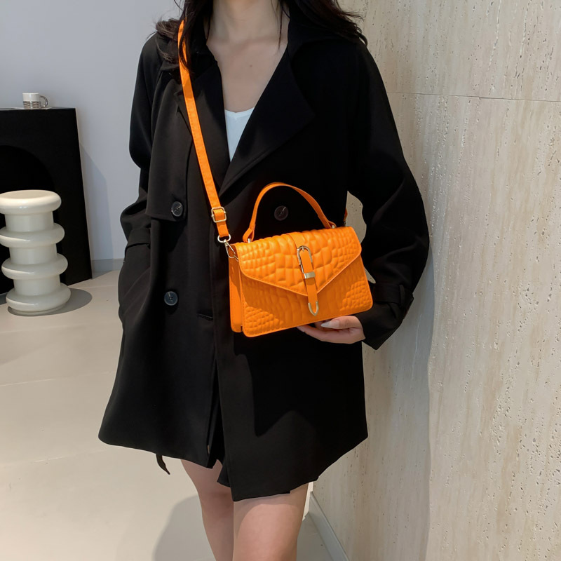 Bolso popular de cocodrilo de este año, bolso de mujer, verano 2024 nuevo bolso de mano, bolso casual simple, mochila