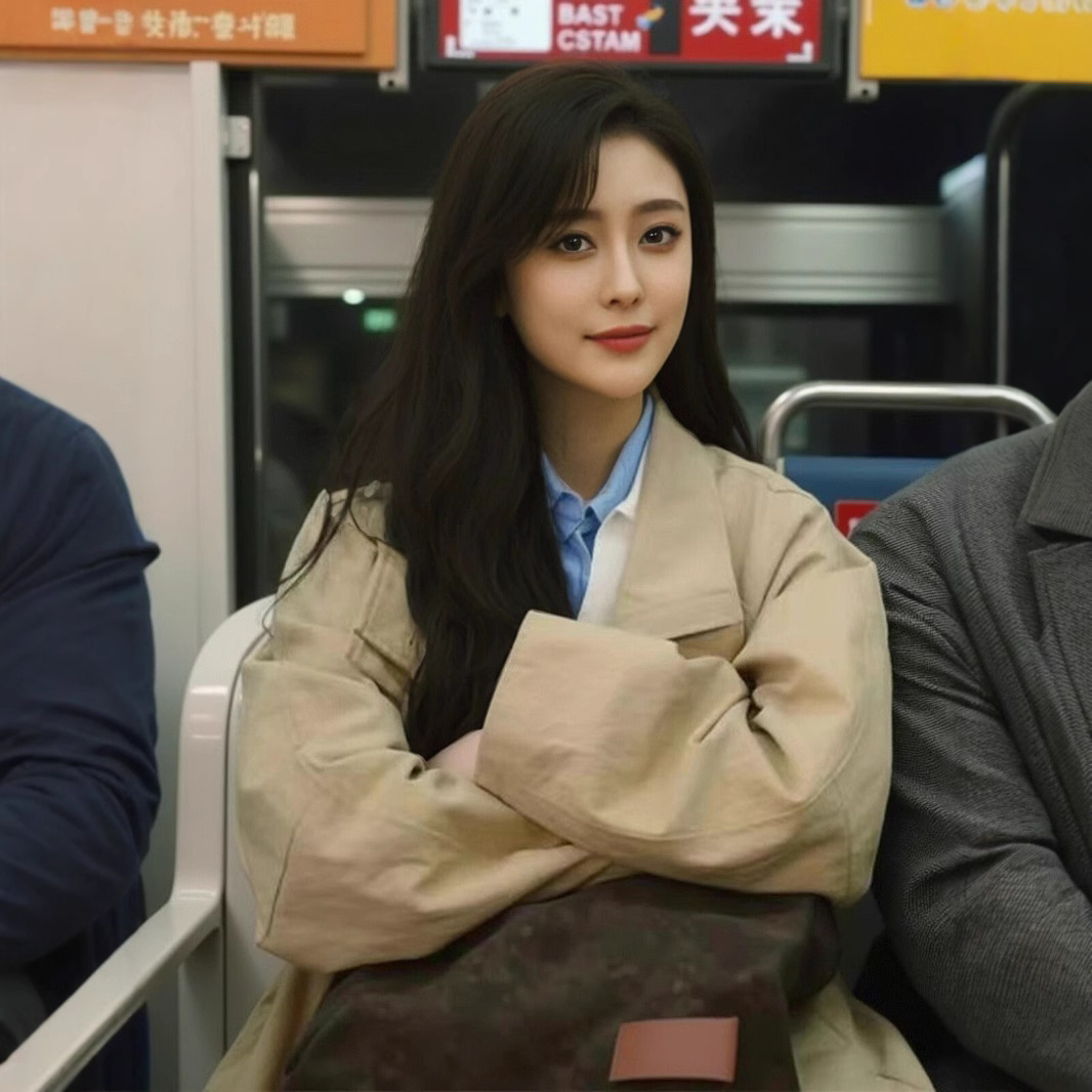 Chapter in stock Ruonan Same-style khaki Lapel Coat Women's Spring and Autumn Loose Casual Shape Long Coat Women