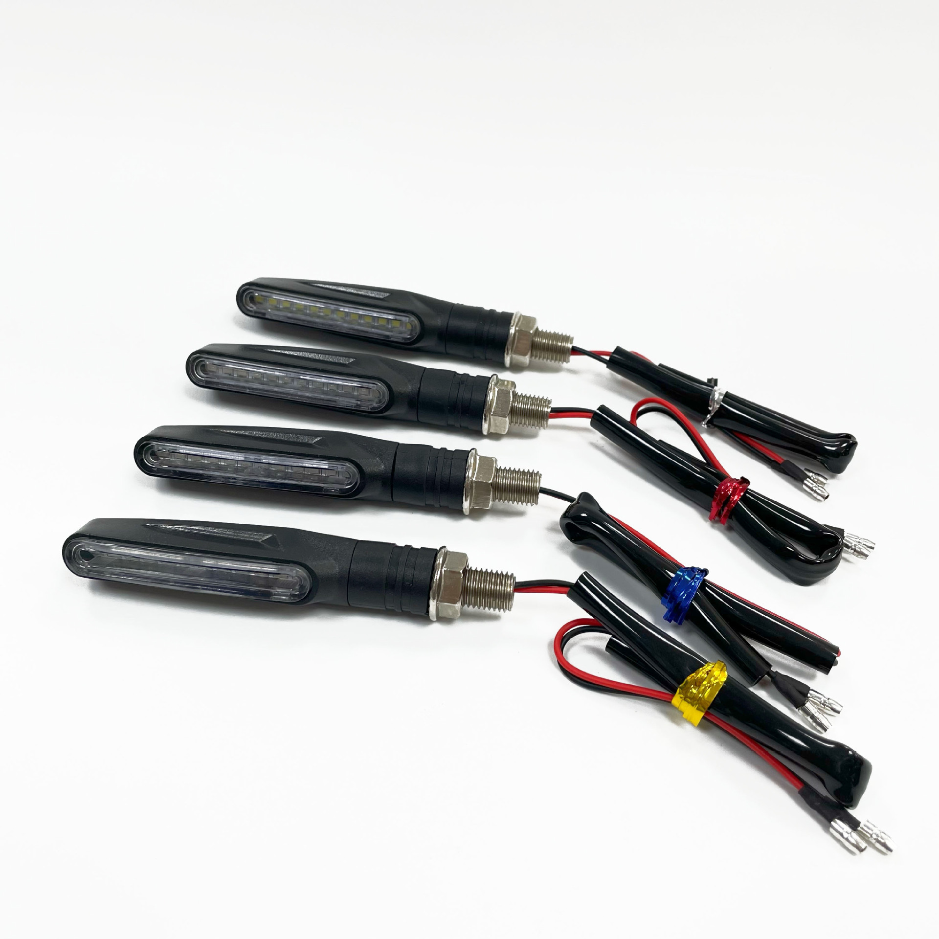 一字流水转向灯