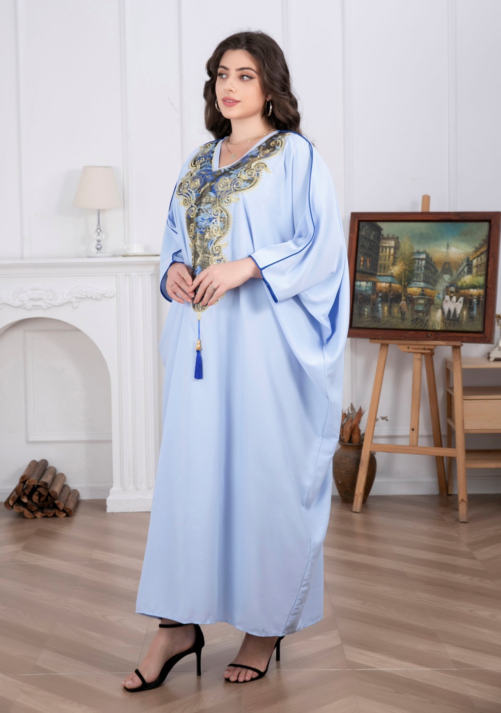 Indonesian-Middle Eastern Cross-border Women's Robe With V-neck, Embroidery, And Tassels, Elegant Arabic Robe,_ecoleips.com