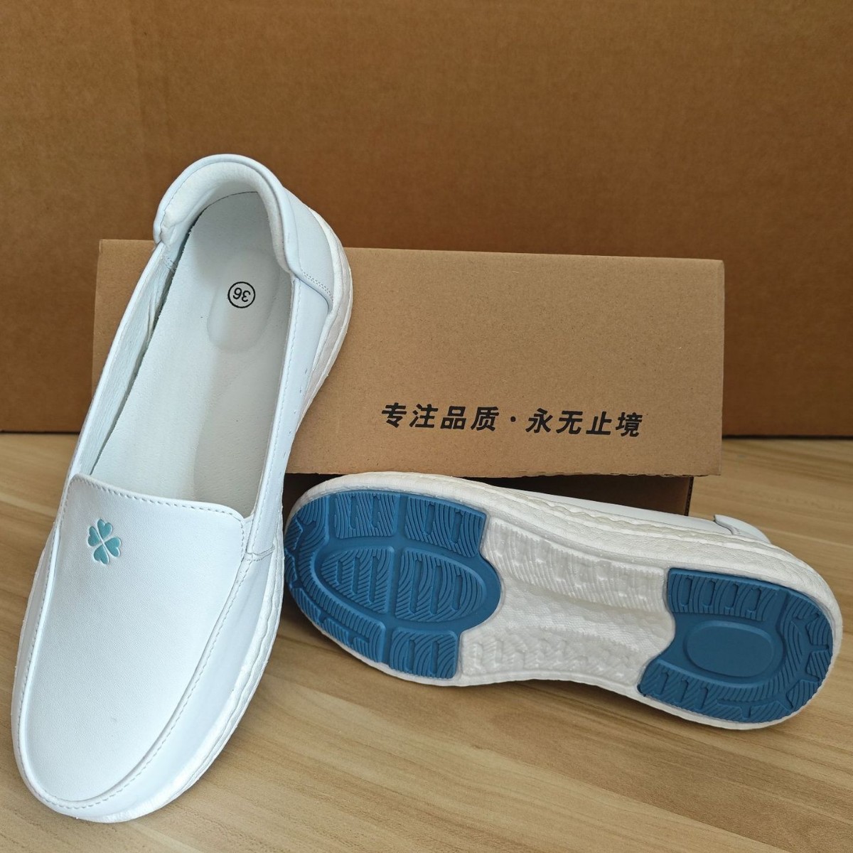 Zapatos de enfermera de piel de vaca, suela suave de cuero, pies transpirables, no cansados, hospital, clínica, salón de belleza, zapatos de trabajo, zapatos de mujer de primavera en stock